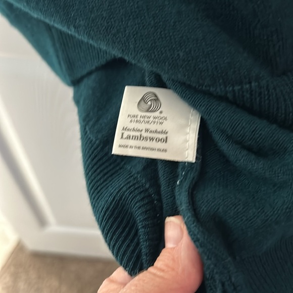 Vintage Equorian Heritage Emerald Green Lambswool Cardigan Sweater SZ M - Picture 5 of 6